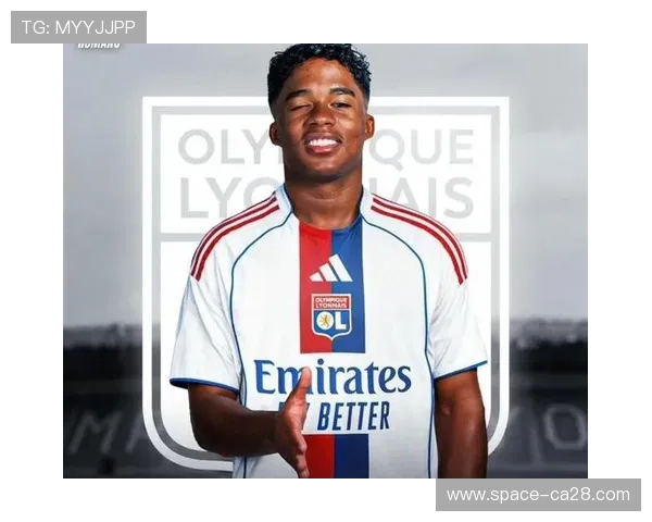 恩德里克专访：法甲对抗强度高，适应球队团结氛围